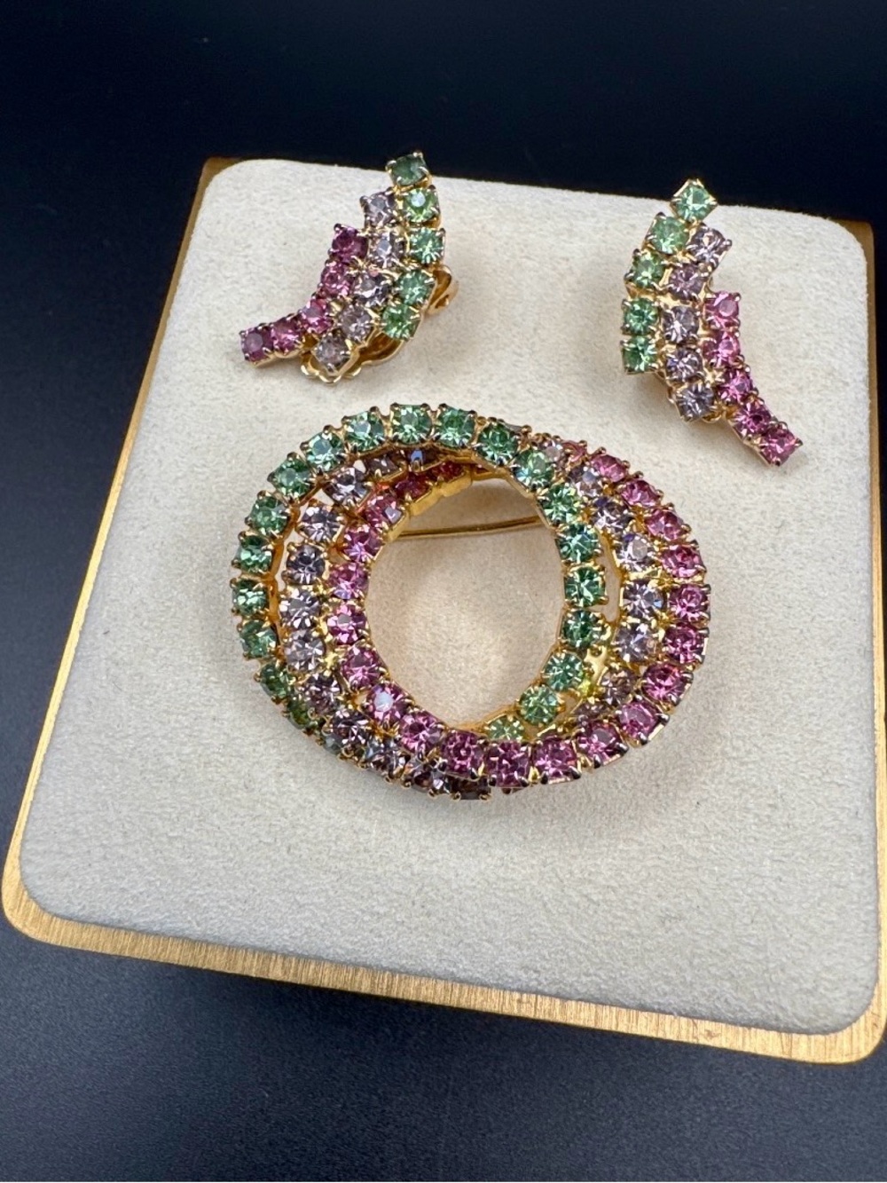 Vintage Costume Pastel Rhinestone Interlocking Circle Brooch & Clip Earrings Set
